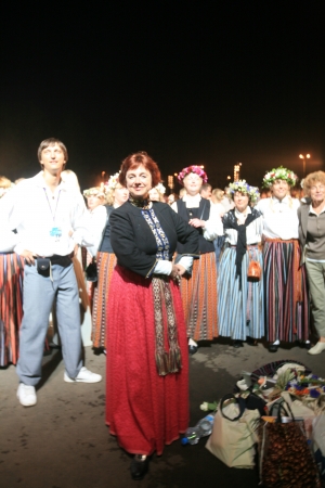 Baiba Rubesa pirmoreiz dzied Mežaparkā, bet Azerbaidžānā valkā minisvārkus (Bilde 4)