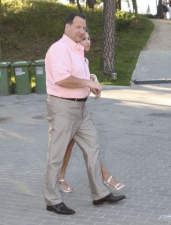 Uz "Jauno vilni" Latvijā ierodas pat sen neredzētas Latvijas slavenības (FOTO) (Bilde 3)