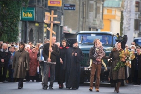 Artmani uz kapiem vedis autovadītājs, kam par dzeršanu atņemtas tiesības (VIDEO) (Bilde 3)