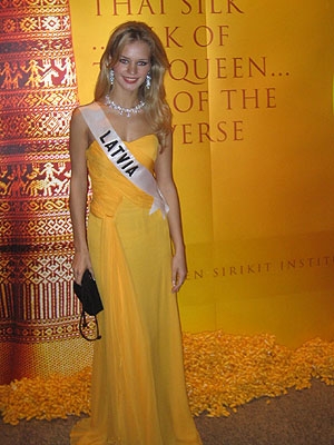 Kokoreviču "Miss Model of the World 2008" atzīst par skaistākās sejas īpašnieci  (Bilde 3)