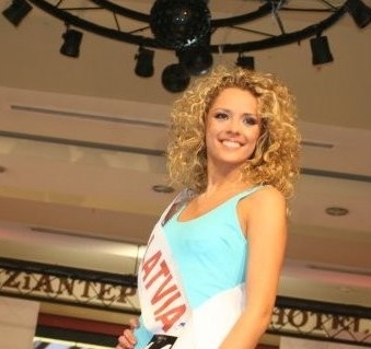 Latviete Ieva Lase kļūst par «Miss Peace International» (Bilde 2)