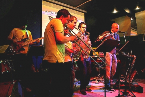 BRAZILIAN JAM SESSION  (Bilde 1)