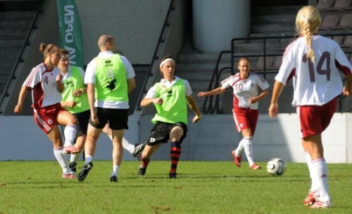 Prāta Vētra uzvar U-19 sieviešu izlases futbolistes (Bilde 2)