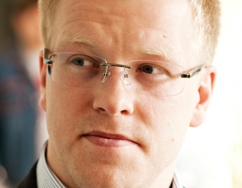 Bēgošā līgava. Deputāta Elksniņa mūza aizbēg pie miljonāra