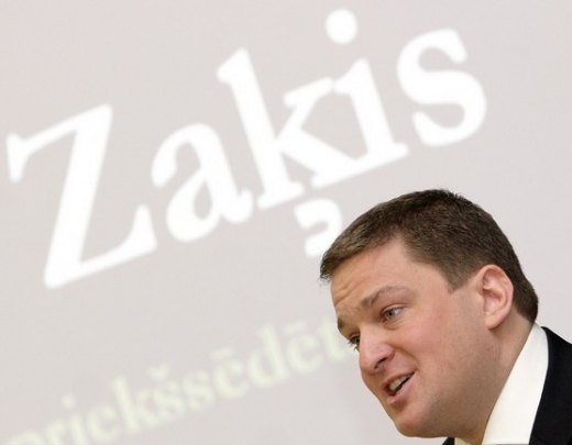 Skandalozais balsu pircējs Zaķis Lieldienās atvadās no tautas un politikas