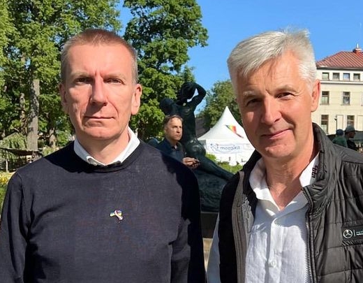 Kauns un negods par jauno prezidentu...