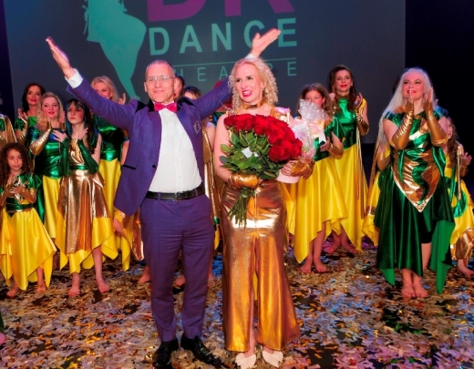 FOTO REPORTĀŽA: Izrāde Likteņa ACS tapa 365 dienas! Talantīgi dejotāji no 5 līdz 55 gadiem! Darinas Kudļajevas deju teātris DK Dance Theatre