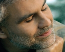 Andrea Bočelli jau trešo nedēļu numur 1 Latvijā
