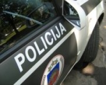Aizkrauklē  divi policisti alkohola reibumā ar auto notriec gājēju