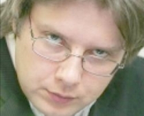 Ušakovs atvainojas par necenzētiem izteikumiem Rīgas domes sēdes laikā
