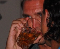 Armands ŠĶĒLE turpina dzert un lielās ar apakšveļu (FOTO)