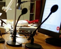 Latvijas radio aptur rīta interviju ar Dombrovski, cilvēki neizpratnē