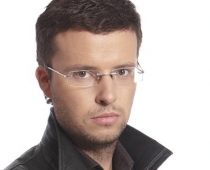 Jānis KRĒVICS atkal izšķīries