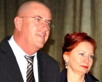 VIKMANES vīram jauna draudzene? (FOTO)