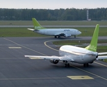 Kārtējā airBaltic ķibele - reisam uz Briseli piespiedu nosēšanās Rīgā