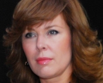 Benita Sadauska jeb "mersedesu karaliene" nosmēlusi sabiedrības krējumu (FOTO)