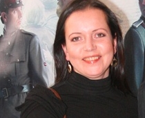 Aktrise Anna Klēvere parādījusi savu pieaugušo dēlu - FOTO