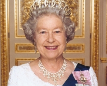 Karaliene Elizabete II pirmo reizi oficiāli tikusies ar Midltones vecākiem