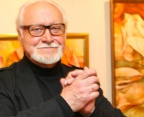 Jānis Streičs erotisku, skaistu sievieti publiski nosauc par mākslas darbu- FOTO