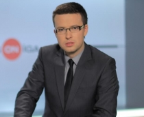 KRĒVICAM dienesta romāns?