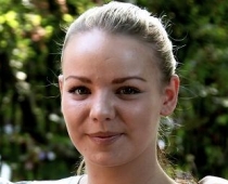 Riharda MAILĪŠA daiļā māsa (FOTO)