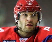 Latvija atvadās no izcilā hokejista Kārļa Skrastiņa. Norādes
