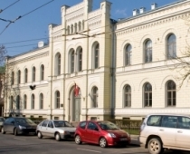 Rīgas Valsts 1.ģimnāzijā miris 16 gadus vecs jaunietis