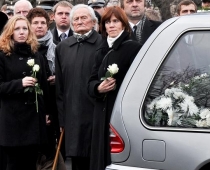 Atvadīšanās no leģendārā kordiriģenta Imanta Kokara FOTOGRĀFIJĀS
