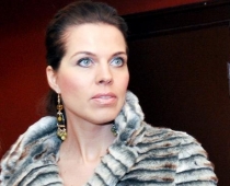 Iveta Šnepa kļuvusi par bruneti (FOTO)
