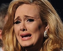 «Grammy» mūzikas balvu pasniegšanas ceremonijā triumfē Adele (FOTO)
