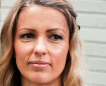 Daiļā Renāra KAUPERA sieva (FOTO)