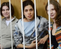 Pankroka grupas "Pussy Riot" atbalsta akcija