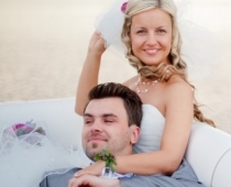 Apprecējies Reinika un Šomases bekvokālists (FOTO)
