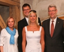 Gustavs ZATLERS krāpjot savu sievu