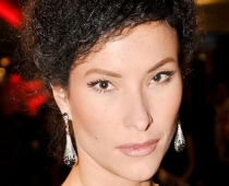 Seksīgās Ievas Adamss glance