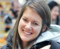 Marta Ritova publicē jaunu dziesmu "Mainiet vārdus"