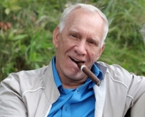 Miljonārs Jūlijs Krūmiņš kopā ar Ingunu Sudrabu veido jaunu partiju! Visticamāk, abi startēs tandēmā