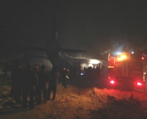 KARSTI FOTO/VIDEO: Krievijā atkal nokrīt lidmašīna. Visi gājuši bojā