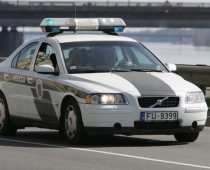 Iedzīvotāji uzskata par nepieciešamu ceļu policijai biežāk rīkot reidus uz ceļiem