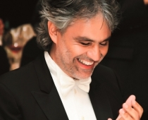 Janvārī Rīgā uzstāsies Andrea Bočelli