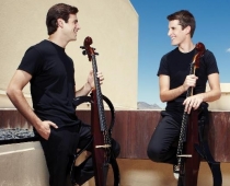 Laimē 2 biļetes uz 2Cellos koncertu Arēnā Rīga