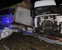 Baisā avārijā iekļuvis Simple Express autobuss ar Latvijas pilsoņiem; 13 ievainotie un bojāgājušais