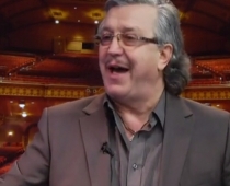 Ja tu neesi jauns, skaists, varošs un bagāts, tad tu esi sūds