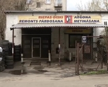 Rīgā notiek terors deviņdesmito gadu stilā