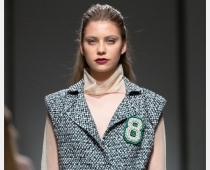 Annas LED modes skate Riga Fashion Week