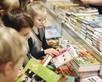 Aizraujoši un radoši piedzīvojumi bērniem Ķīpsalā - izstādes 'Skola 2019' un  'Latvijas Grāmatu izstāde'
