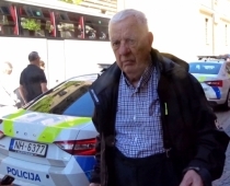 Satraucošs video... Maestro Raimonds Pauls: NEBŪŠU! VAIRS NEVARU!