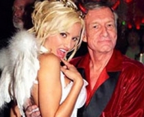 Playboy boss neprecēšot savu seksīgo draudzeni
