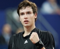 Ernests Gulbis spoži sāk US Open turnīru, sagraujot zviedru Johansonu