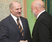 Baltkrievija varētu iegādāties banku ārvalstīs, iespējams, "Parex banku"